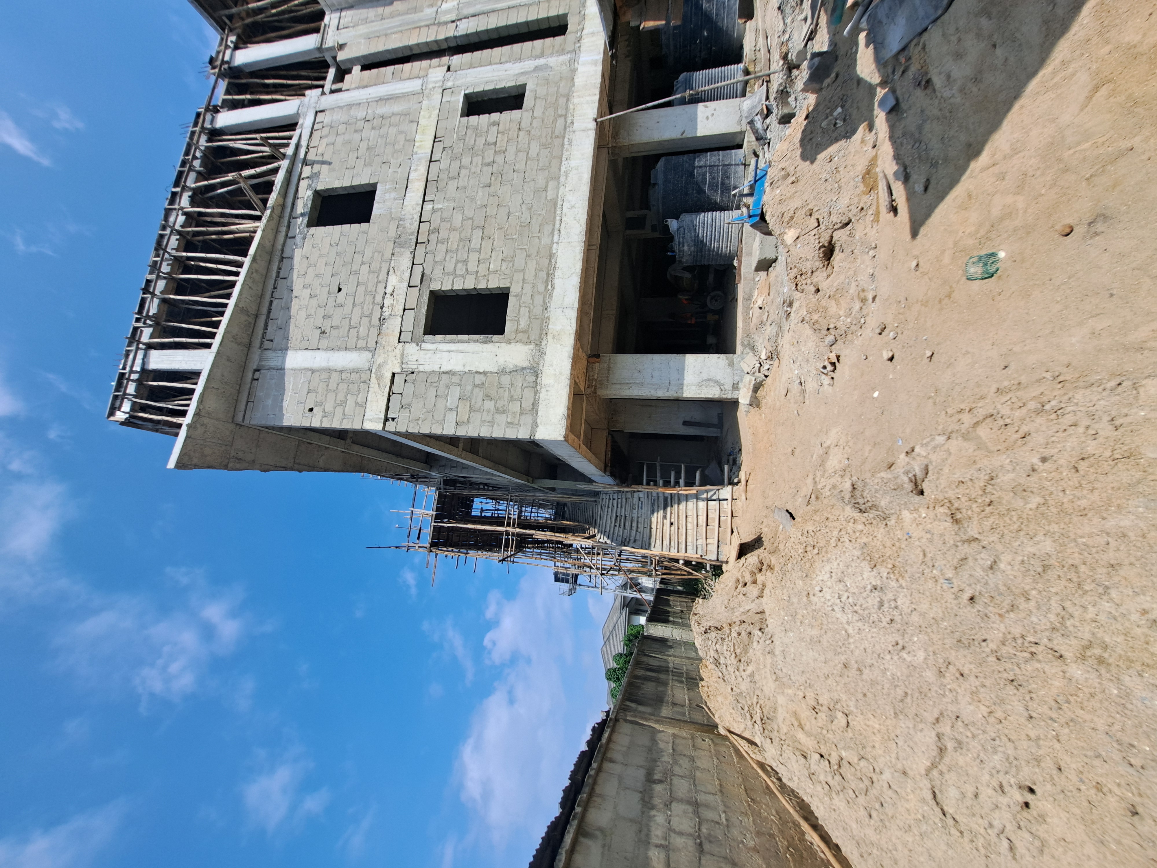 4 bedroom Residential Maisonette thumbnail 3
