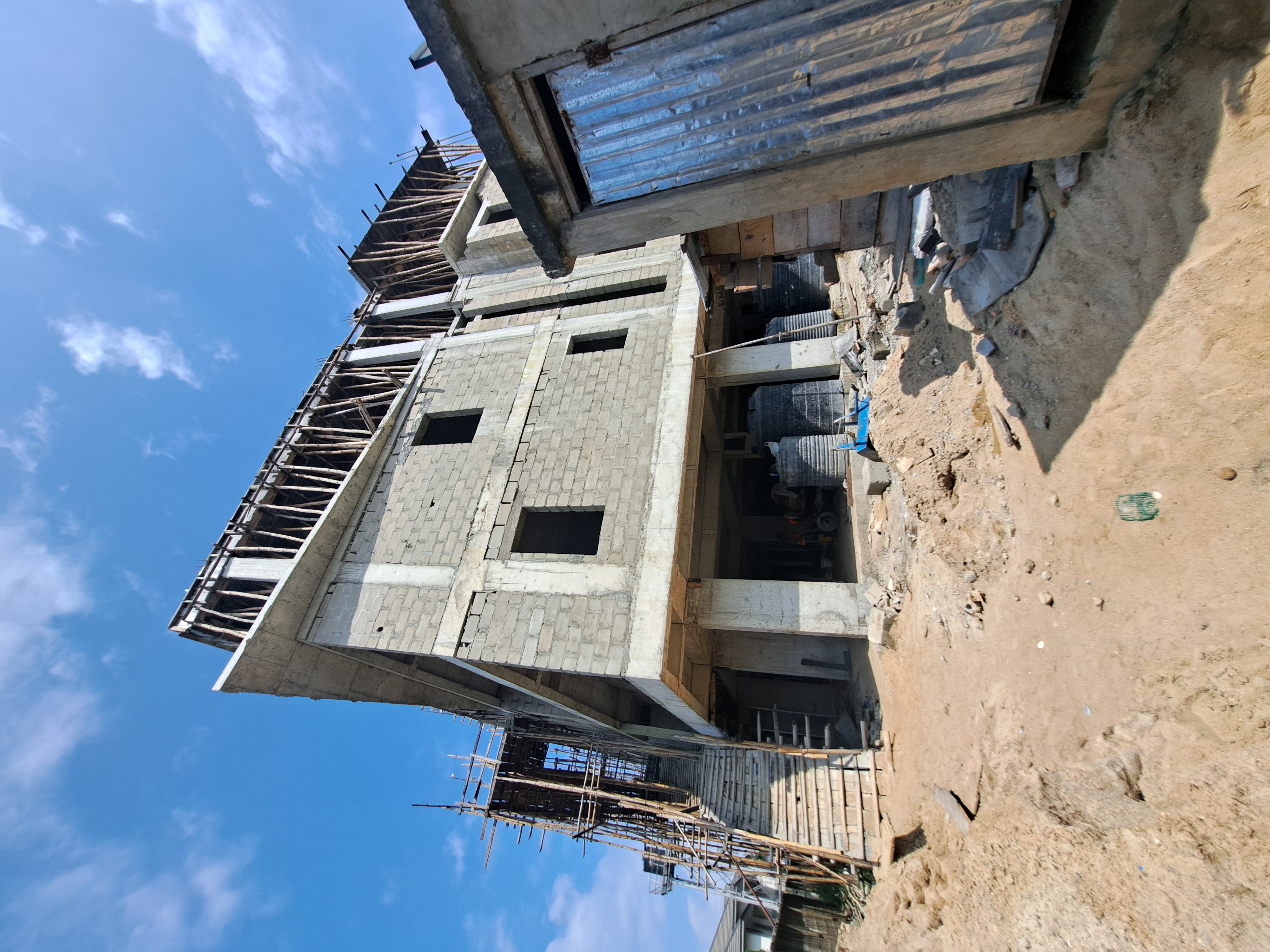 4 bedroom Residential Maisonette thumbnail 4