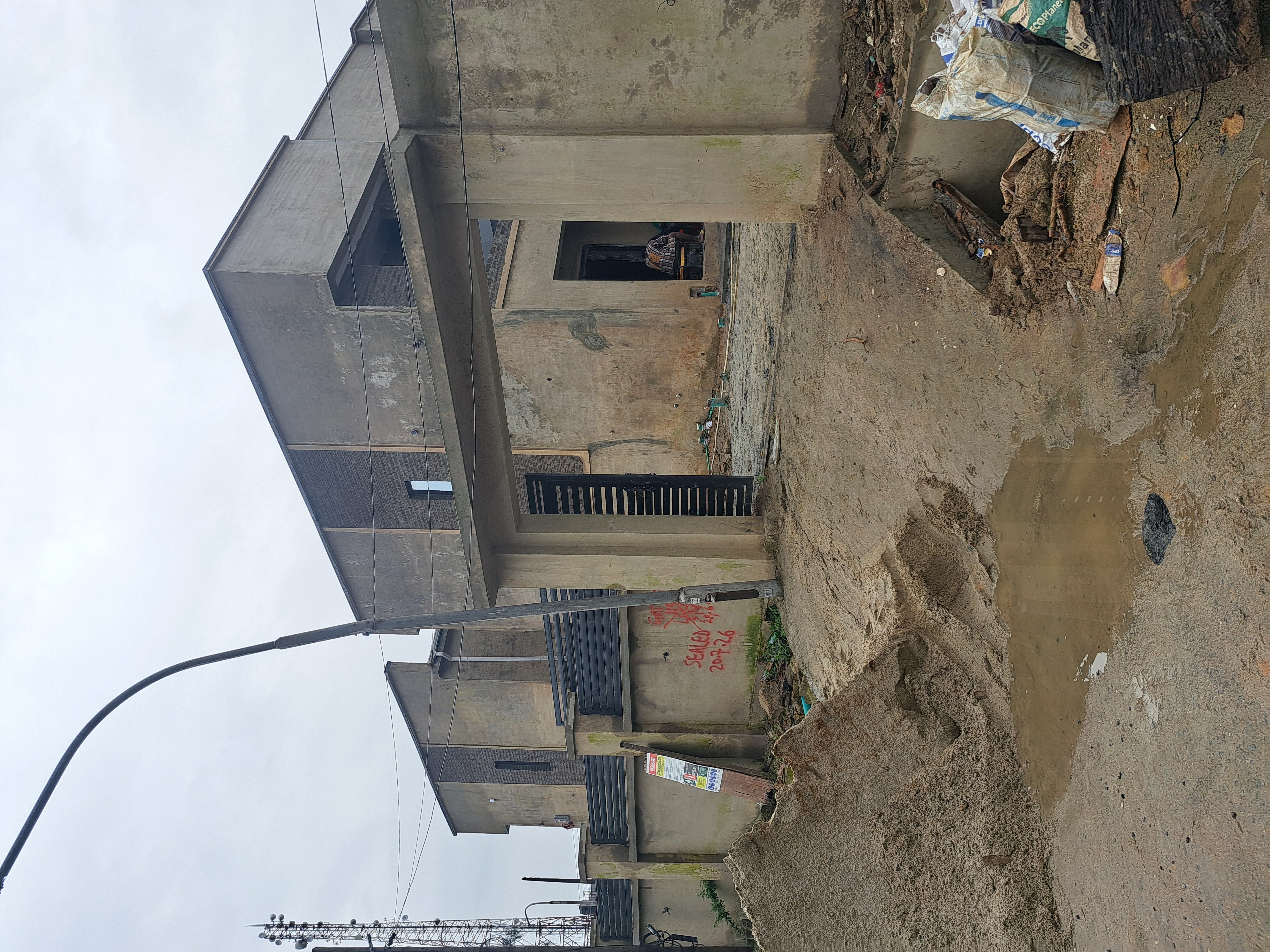 4 bedroom semi-detached Duplex with modern infrastructure and ample parking space thumbnail 11